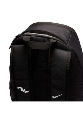 MORRAL NIKE DV6246-010