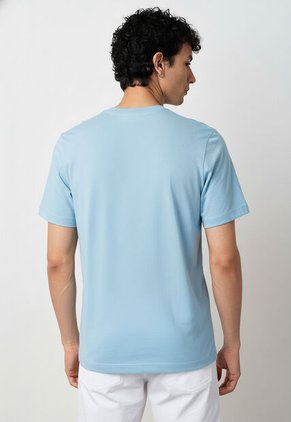 Camiseta NIKE Celeste