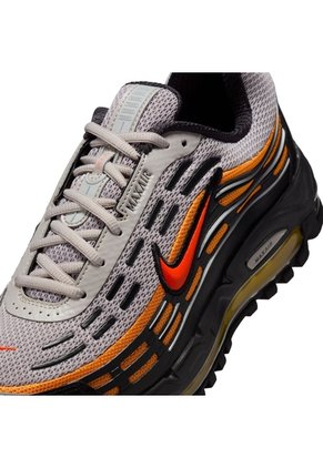 Tenis Hombre Nike Air Max TL 2.5 Gris