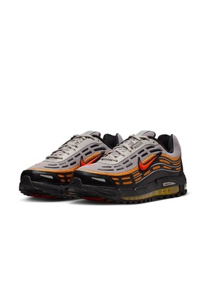 Tenis Hombre Nike Air Max TL 2.5 Gris