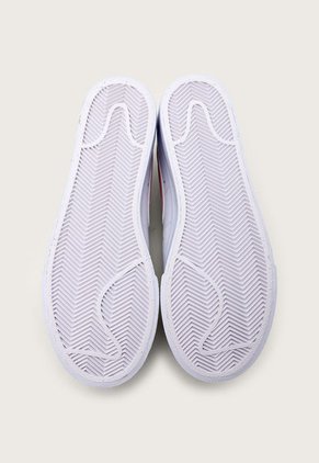 Tenis Lifestyle Blanco-Rosa-Gris Nike Blazer Low Plataforma