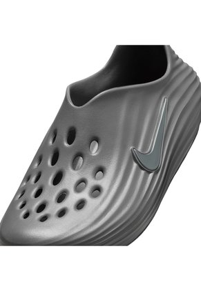 Tenis Hombre Nike ReactX Rejuven8 Gris