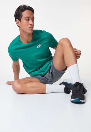 Camiseta Verde-Blanco Nike Sportswear Club
