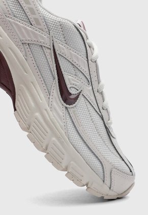 Tenis Lifestyle NIKE Initiator Beige Claro