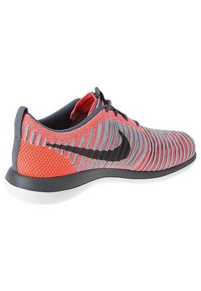 Running Rosa-Gris Nike Tenis Nike Roshe Two Flyknit (Gs)