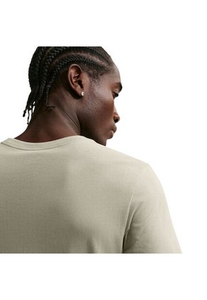 Camiseta Nike Tee Std Pro Hombre-Verde Oliva