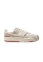 Tenis Nike Gamma Force Mujer-Beige/Rosa de Nike