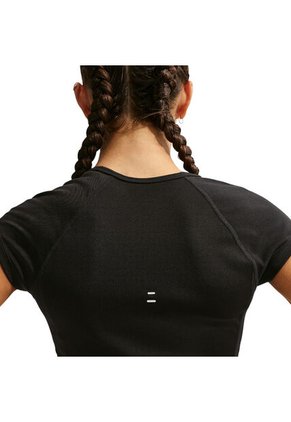 Camiseta Nike Tempo Swoosh Run Df Ss Mujer-Negro