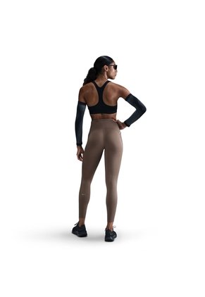 Leggings Mujer Nike Swift Marrón
