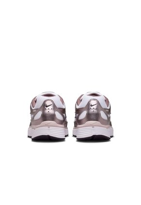 TENIS NIKE MUJER IO3496-103 P-6000 Talla 9.5