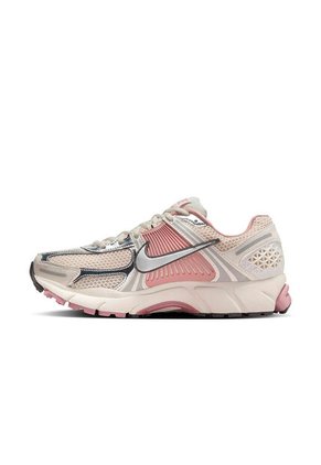 TENIS NIKE MUJER HF1877-102 VOMERO Talla 7