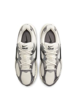 TENIS NIKE HOMBRE HJ5228-009 V5 RNR Talla 9