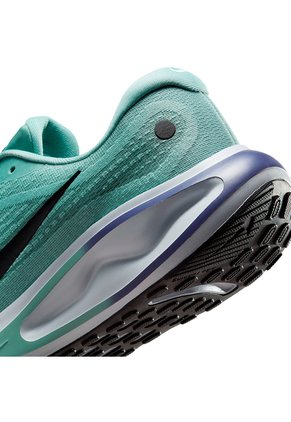 TENIS NIKE HOMBRE FN0228-010 JOURNEY R Talla 10