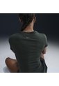 Camiseta Mujer Nike One Fitted de Nike