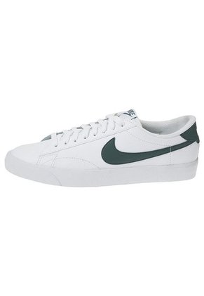 Tenis Lifestyle Blancos-Verde Nike Classic Ac