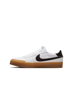 TENIS COURT SHOT NIKE