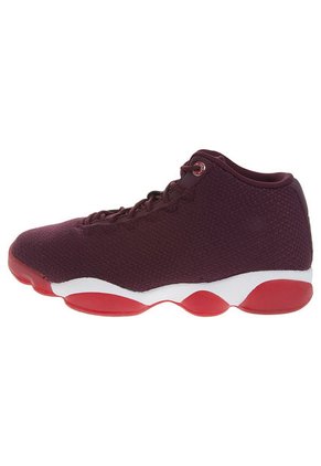 Basketball  Vinotinto Nike Jordan Horizon Low
