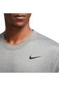 Camiseta Nike Dri Fit Tee Reset-Gris de Nike