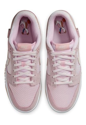 Tenis Mujer Nike Dunk Low Se Bear - Rosa