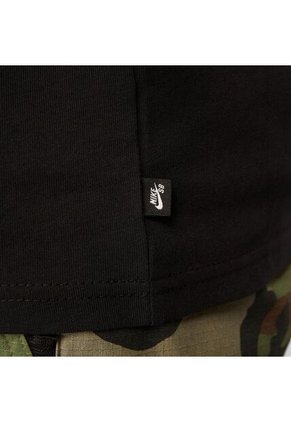 Camiseta Hombre Nike Sb Tee Salute Negro