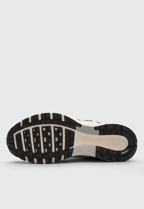 Tenis NIKE P-6000 Plateado