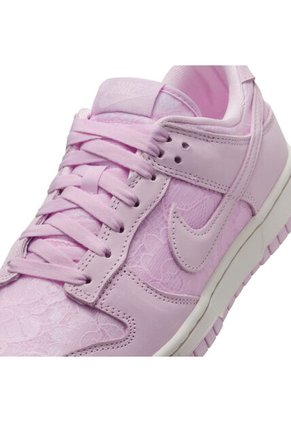 Tenis Mujer Lifestyle Nike Dunk Low Morado