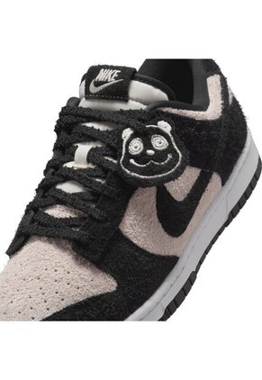 Tenis Hombre Lifestyle Nike Dunk Low Retro SE Negro