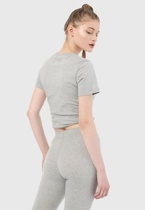 Camiseta Gris-Negro Nike Sportswear Essential