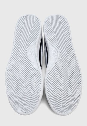 Tenis Lifestyle Negro-Blanco Nike Court Royale 2 NN