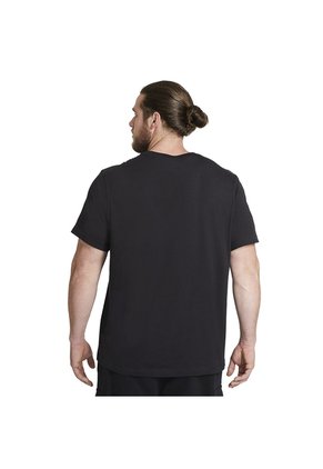 CAMISETA CLUB TEE NIKE