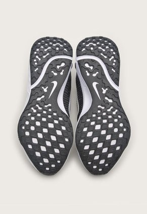 Tenis Running Negro-Blanco Nike Renew Run 4