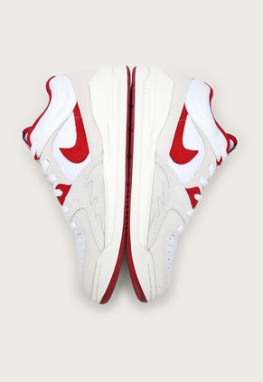 Tenis Lifestyle Blanco-Rojo-Beige Nike Jordan Stadium 90