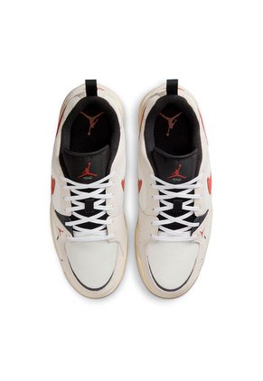 TENIS NIKE MUJER HJ6777-101 JORDAN CM Talla 9