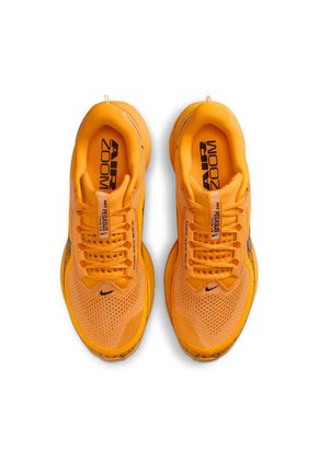 Tenis Hombre Nike Pegasus Premium LV8 Amarillo