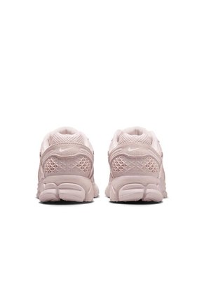 Tenis Mujer Nike Zoom Vomero 5 Rojo