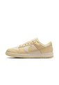 Tenis Mujer Nike Dunk Low Beige de Nike