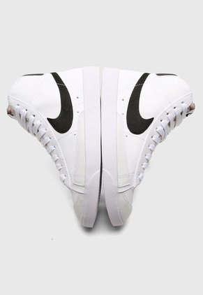 Tenis Lifestyle Blanco-Negro Nike Blazer Mid '77 SE