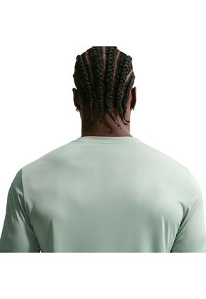 CAMISETA NIKE HOMBRE IO1425-006 Talla XL