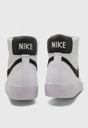 Tenis Lifestyle Blanco-Negro Nike Blazer Mid '77 SE