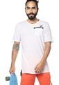 Camiseta Blanca Nike Tee-Badlands Pkt Drp Hem  de Nike
