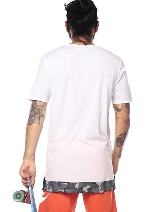 Camiseta Blanca Nike Tee-Badlands Pkt Drp Hem 