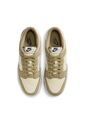Tenis Hombre Lifestyle Nike Dunk Low Retro SE Marrón de Nike