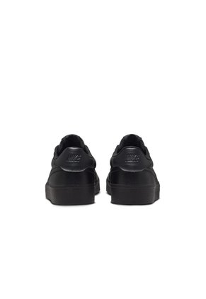 Tenis Nike Court Shot Hombre-Negro