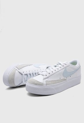 Tenis Lifestyle Blanco-Celeste-Verde Lima Nike Blazer Low Plataforma