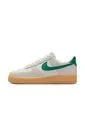 Tenis Hombre Nike Air Force 1 07 LV8 de Nike