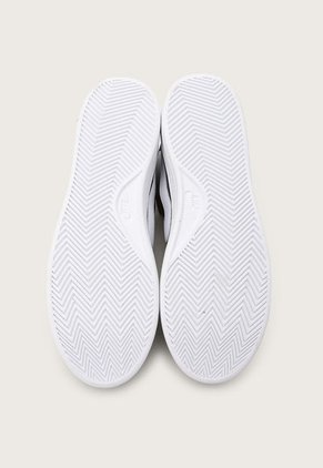 Tenis Lifestyle Negro-Blanco Nike Court Royale 2 Mid