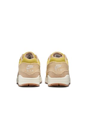 Tenis Mujer Lifestyle Nike Air Max 1 SE Marrón