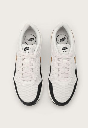 Tenis Lifestyle Marfil-Dorado-Negro Nike Air Max SC SE