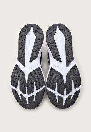 Tenis Running Negro-Blanco Nike Kids Star Runner 4