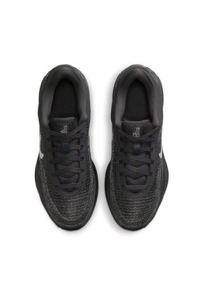 Tenis Hombre Nike G.T. Hustle Academy Negro